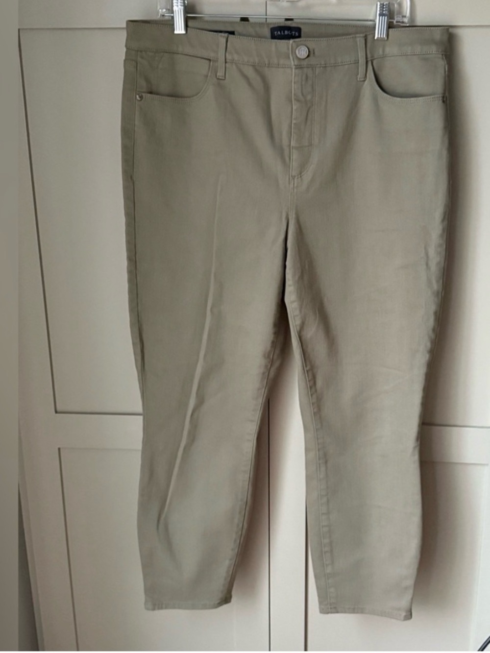 NWOT Talbots Olive/Khaki Green High-Waist Jegging Crop SZ 14; Never Worn